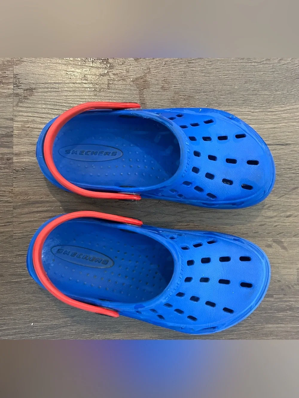 Skechers Kids Bright Blue Slip-On Clogs with Red Heel Straps